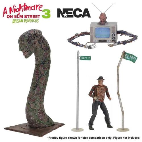 A NIGHTMARE ON ELM STREET DELUXE ACCESSORY SET FROM NECA